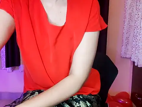 Snapshot of Aapsara_ chatting on 02-07-25, 04:24 Aapsara online show from 02-07-25, 04:24