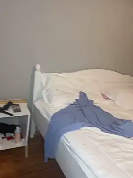 bunnythetailor online show from 02-09-25, 03:56