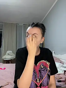 bunnythetailor online show from 11-05-25, 08:53