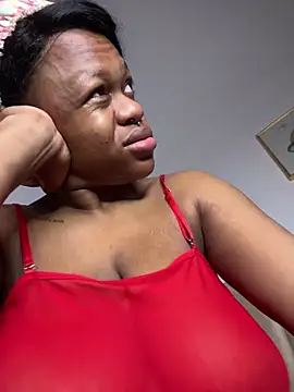 Boneca25 online show from 03-05-26, 12:34