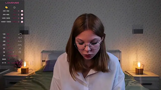 ElvinaBestwick online show from 03-04-25, 03:26