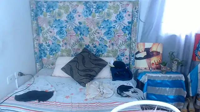 Sweeetnaughty online show from 03-06-26, 02:57