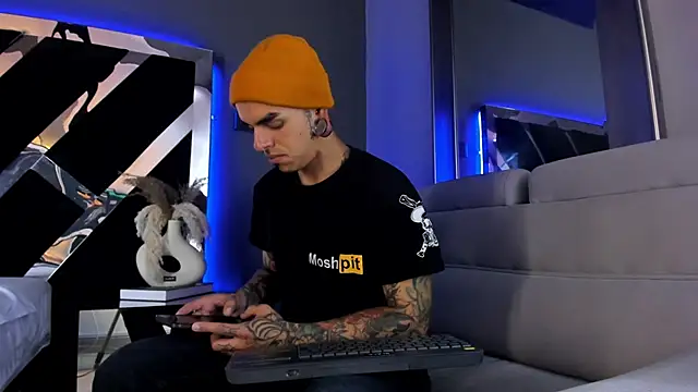 kaletattoo online show from 03-09-25, 07:26