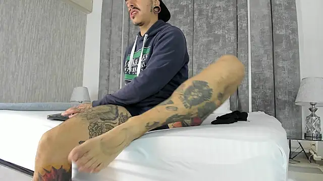 kaletattoo online show from 10-17-25, 11:13