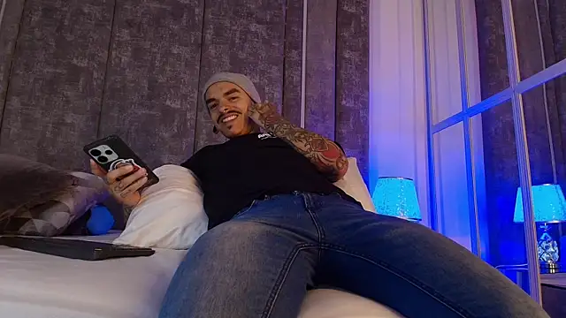 kaletattoo online show from 04-10-26, 11:04