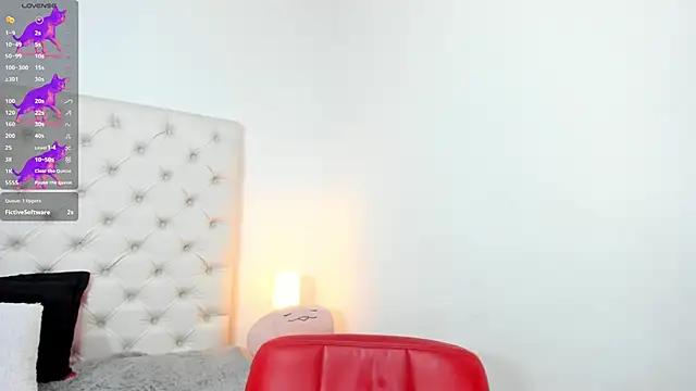 Snapshot of esmeralda06 chatting on 02-21-25, 09:32 esmeralda06 online show from 02-21-25, 09:32