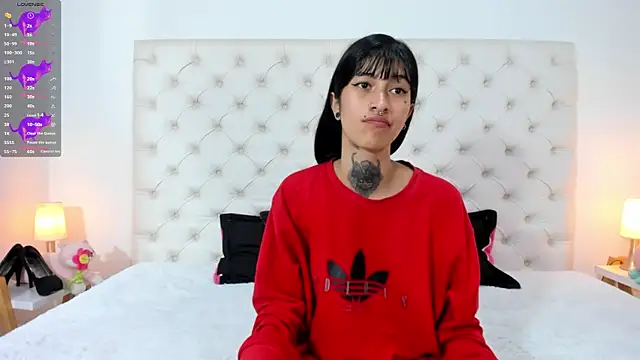 Snapshot of esmeralda06 chatting on 03-20-25, 03:14 esmeralda06 online show from 03-20-25, 03:14