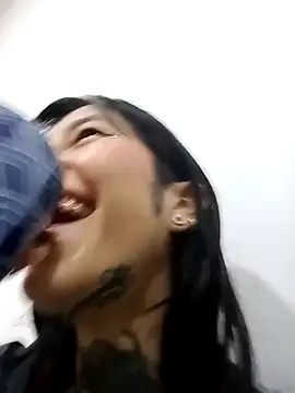 Snapshot of esmeralda06 chatting on 09-08-25, 03:11 esmeralda06 online show from 09-08-25, 03:11