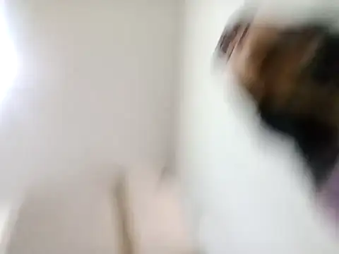 Snapshot of esmeralda06 chatting on 11-08-25, 02:50 esmeralda06 online show from 11-08-25, 02:50