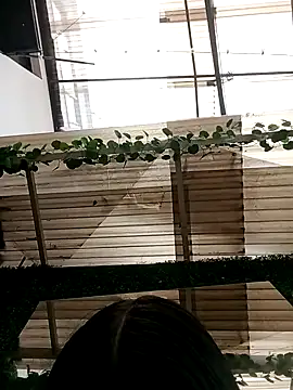 Snapshot of esmeralda06 chatting on 11-11-25, 03:45 esmeralda06 online show from 11-11-25, 03:45