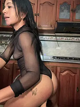 Snapshot of HeatherCobs chatting on 02-27-25, 11:37 HeatherCobs online show from 02-27-25, 11:37