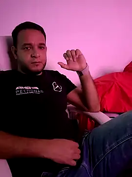 Snapshot of pdesangr chatting on 01-28-25, 09:40 pdesangr online show from 01-28-25, 09:40