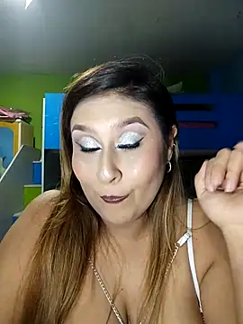 Snapshot of Sweetafhrodyta chatting on 10-19-25, 06:14 Sweetafhrodyta online show from 10-19-25, 06:14