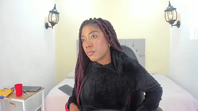 Dakkota Fox online show from 11-12-25, 08:30