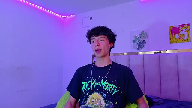 Juanmres online show from 06-04-26, 01:06