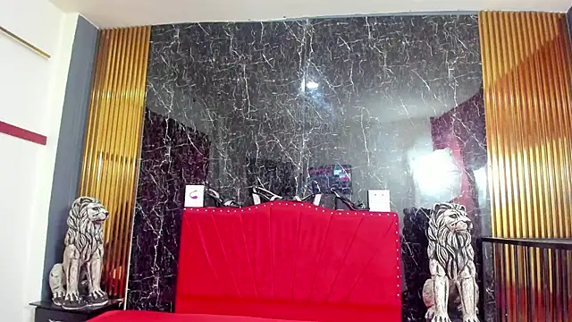 Snapshot of _nicolesweet chatting on 10-02-25, 07:32  nicolesweet online show from 10-02-25, 07:32