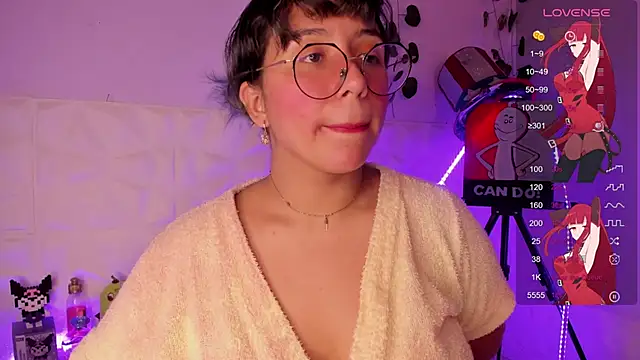 Ludovica6669 online show from 02-07-25, 05:40