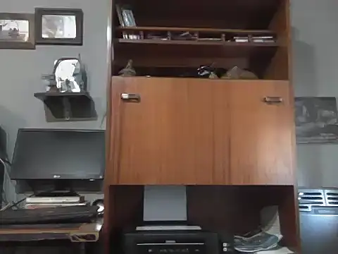 Snapshot of gabipingote chatting on 10-31-25, 01:12 gabipingote online show from 10-31-25, 01:12