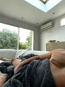 justeqqun online show from 09-27-25, 09:58