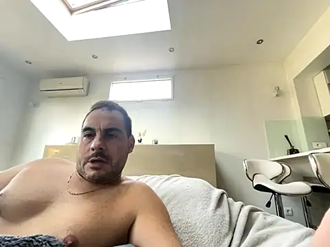 justeqqun online show from 11-01-25, 02:30