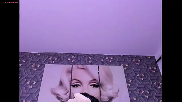 Emily rivera78 online show from 04-15-26, 05:03