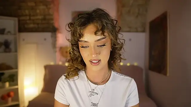 Clara Nia online show from 02-23-25, 07:38