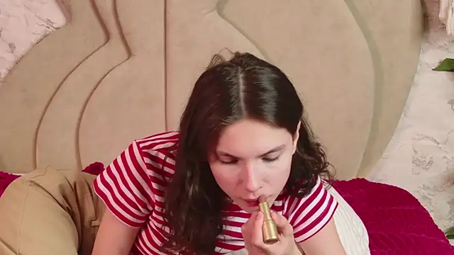 GIGI DAV online show from 02-10-25, 05:58