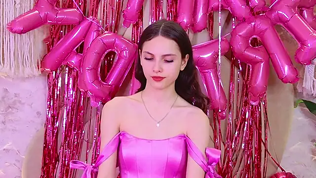 GIGI DAV online show from 02-15-25, 06:02