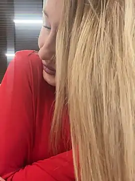 Snapshot of Sweet_Pussy2024 chatting on 02-03-25, 07:29 Sweet Pussy2024 online show from 02-03-25, 07:29