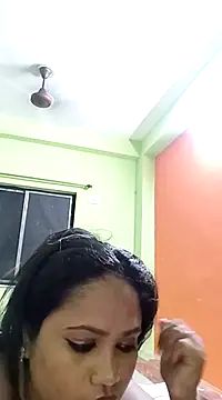 Snapshot of hornysania123 chatting on 02-15-25, 09:04 hornysania123 online show from 02-15-25, 09:04