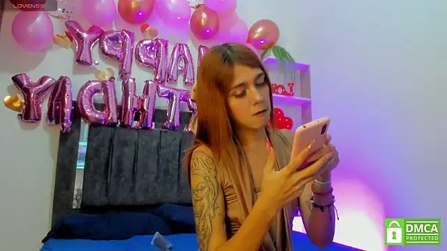 Snapshot of Nicol_TransGirl chatting on 05-07-26, 04:51 Nicol TransGirl online show from 05-07-26, 04:51