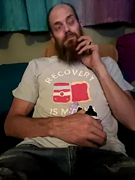 SUCKMEDEEP69 online show from 12-14-25, 01:22