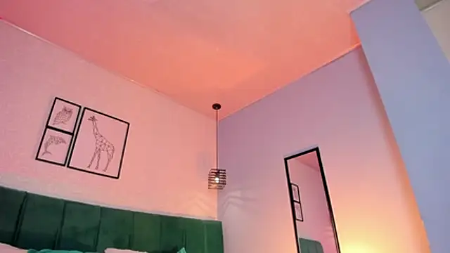 ninna curly online show from 05-18-26, 04:07