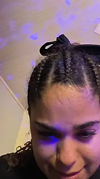 ninna curly online show from 07-18-26, 03:54