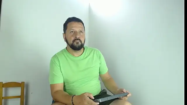 Daniel 08 8 online show from 03-11-25, 02:40