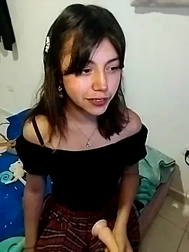 Snapshot of LiLy_kIndly chatting on 02-16-25, 01:14 LiLy kIndly online show from 02-16-25, 01:14