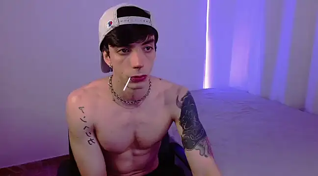 H3ll B0I online show from 02-14-25, 07:49