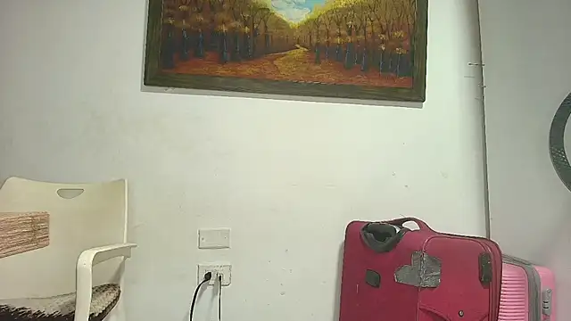 Snapshot of Alaiapink chatting on 10-02-25, 02:24 Alaiapink online show from 10-02-25, 02:24