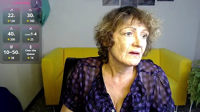 Snapshot of SexyGrandma_ chatting on 03-14-25, 04:09 SexyGrandma  online show from 03-14-25, 04:09