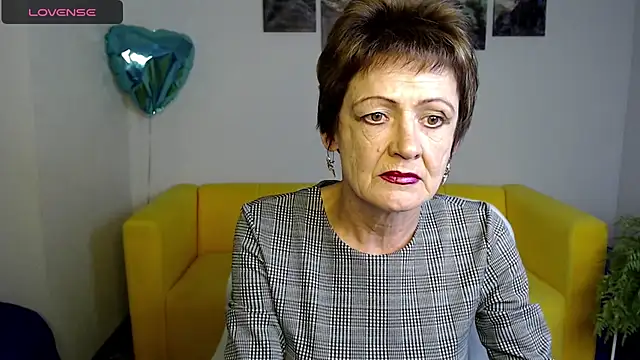 Snapshot of SexyGrandma_ chatting on 03-22-25, 04:37 SexyGrandma  online show from 03-22-25, 04:37