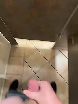 Seanoofss12 online show from 04-08-26, 05:13