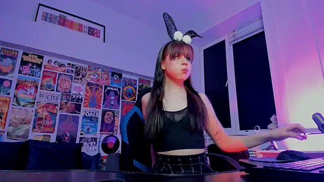 MisaPage online show from 03-11-25, 09:04