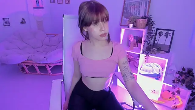 MisaPage online show from 03-18-25, 05:53