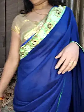 Snapshot of mahi69a chatting on 01-08-26, 05:26 mahi69a online show from 01-08-26, 05:26