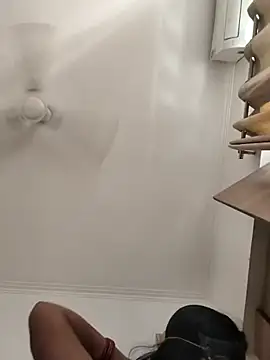 Snapshot of mahi69a chatting on 03-16-26, 05:13 mahi69a online show from 03-16-26, 05:13