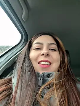 Snapshot of Mar_marz chatting on 03-08-25, 02:08 Mar marz online show from 03-08-25, 02:08