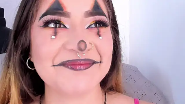 Snapshot of Shanntal_ chatting on 10-03-25, 07:55 Shanntal  online show from 10-03-25, 07:55