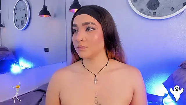 Snapshot of Shanntal_ chatting on 10-23-25, 07:23 Shanntal  online show from 10-23-25, 07:23