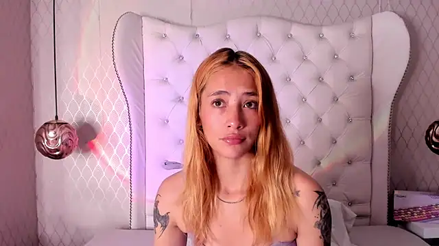 zoe taylorr1 online show from 03-14-25, 04:10