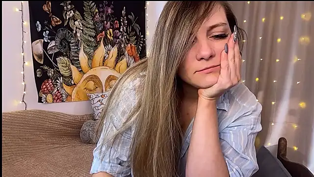 Snapshot of SweetyKatherine chatting on 03-15-25, 10:24 SweetyKatherine online show from 03-15-25, 10:24